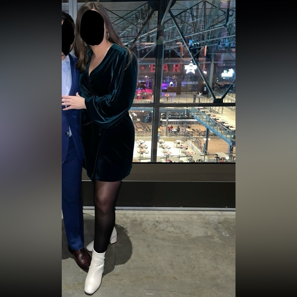 Gianni Bini Green Velvet Dress